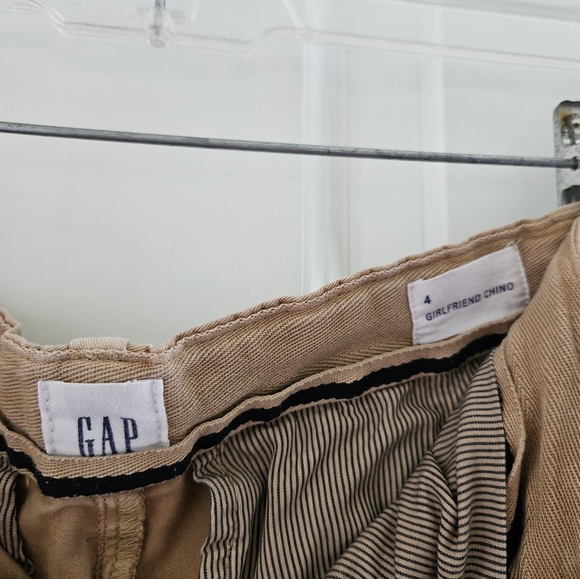 GAP Girlfriend Fit Chino Pant size4 - Picture 4 of 4